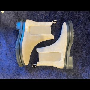 Aerosols Camila Booties